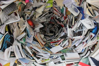 Bücher-Chaos: Das passiert mit guter Kuration im Blended Leanring nicht