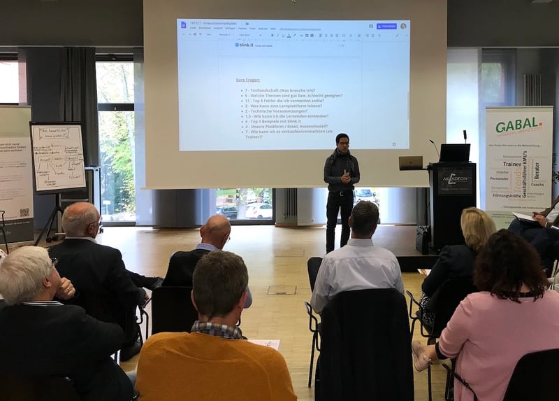 Der Diskussionsmarktplatz beim GABAL Impulstag 2018 mit Michael von blink.it