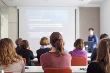 Blended Learning bei Workshops: So geht Online-Begleitung