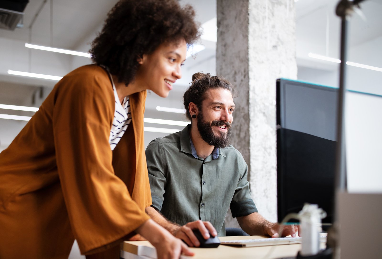 interne-akademie-confidos-shutterstock_1860555967